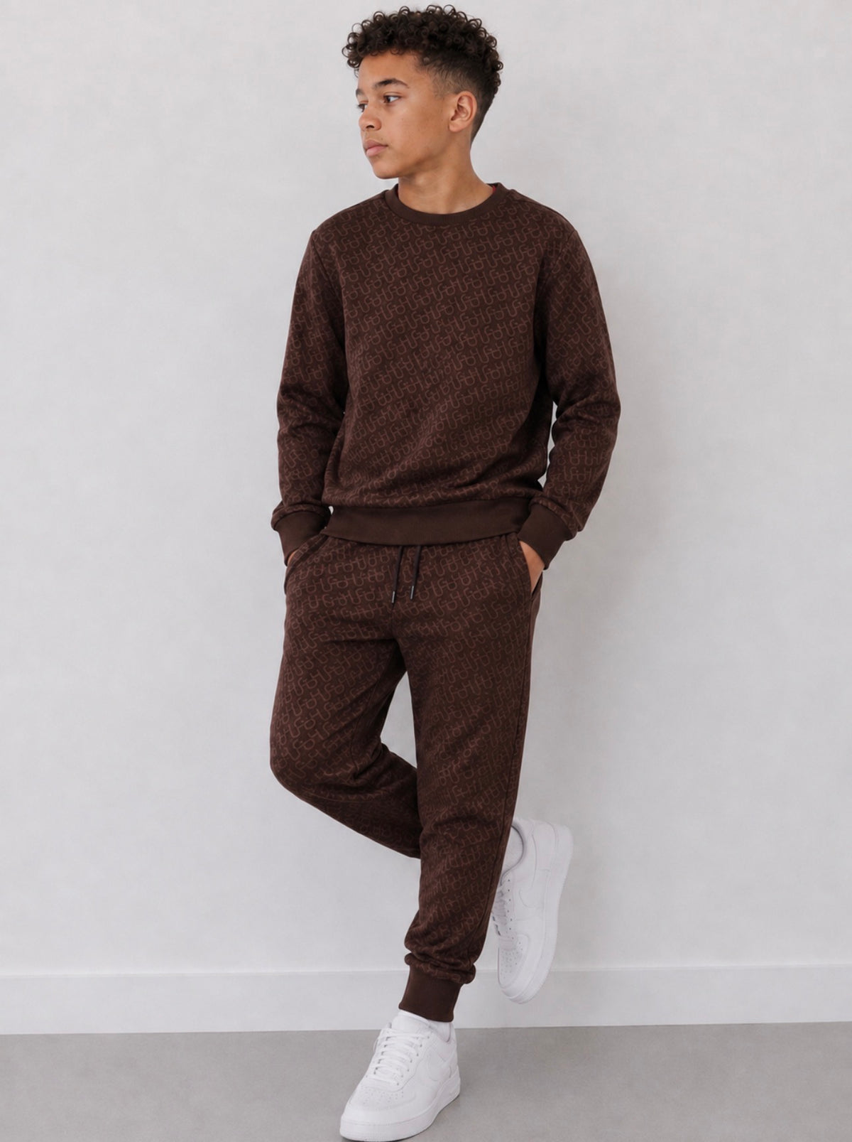 HUGO BOYS CHICORY COFFEE TRACKSUIT G01229/G01210