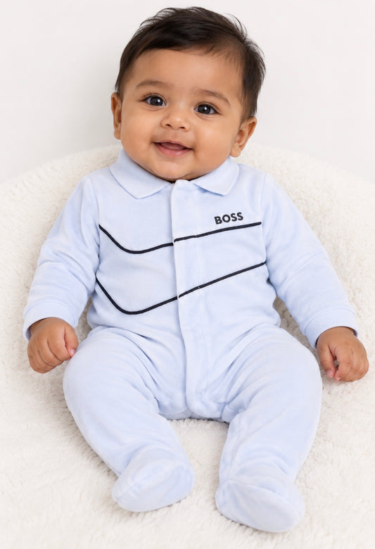 BOSS NB PALE BLUE BABY GROW +GIFT BOX J53288