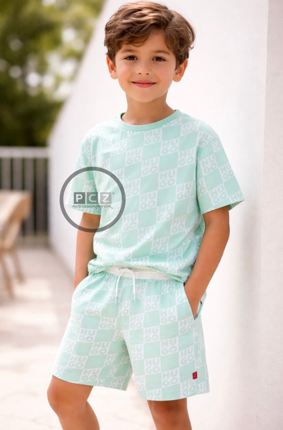 HUGO OVERSIZED GREEN T SHIRT G01022