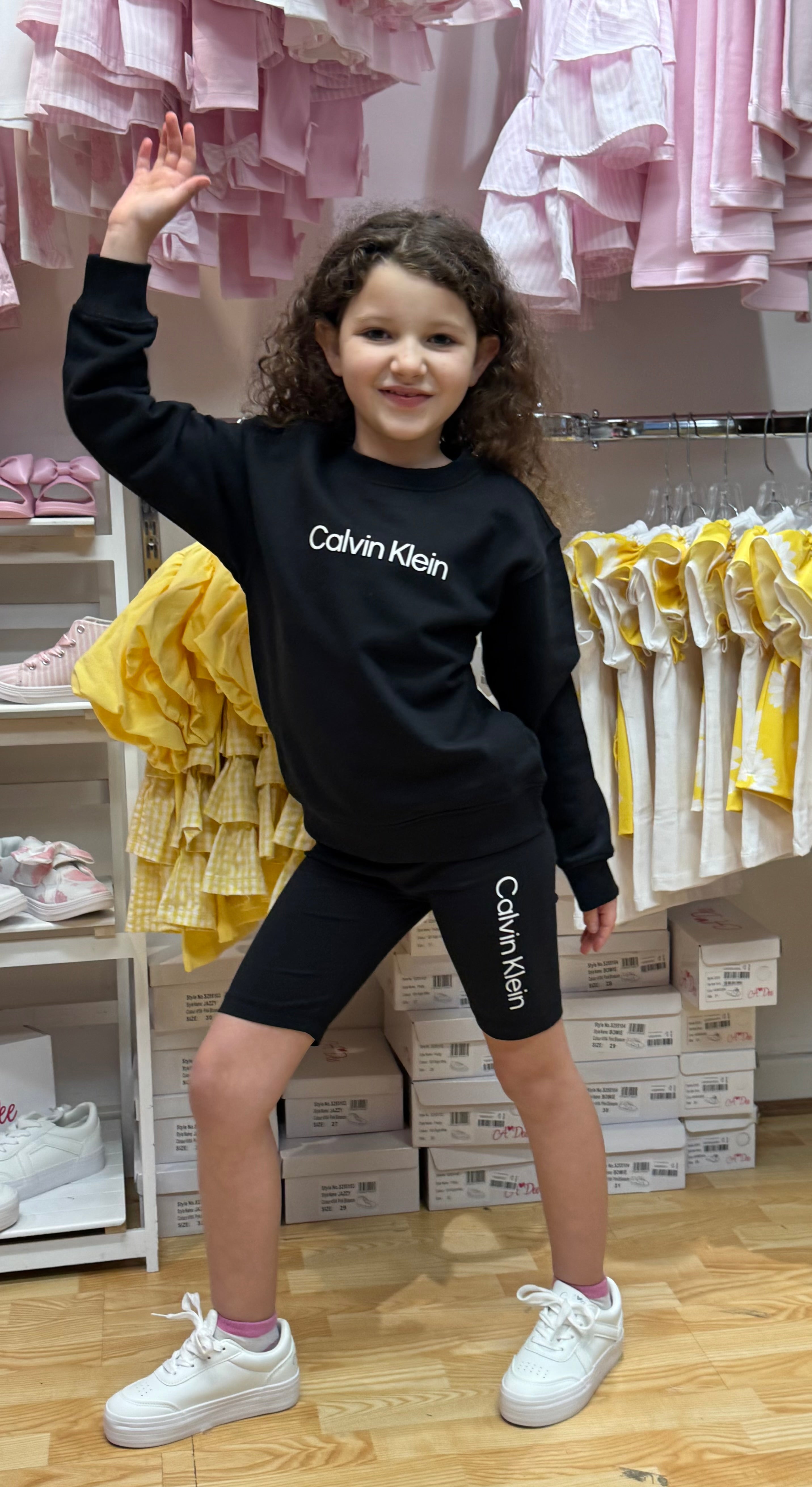 CALVIN KLEIN BLACK GIRLS CYCLE SHORTS SET 0705 – PCZ Kids Designerwear