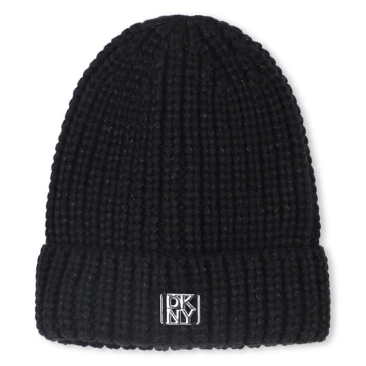 DKNY BLACK PULL ON BEANIE D62471