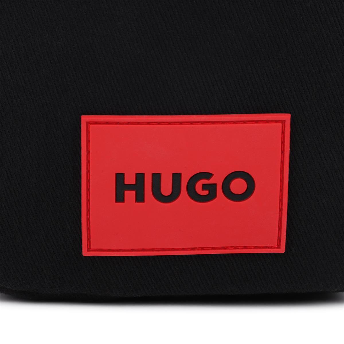 HUGO BLACK MESSENGER BAG G01176